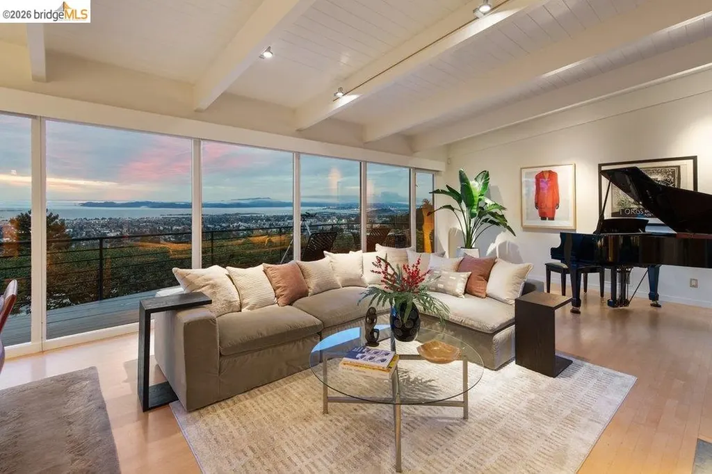 2 Gravatt Drive Berkeley CA 94705