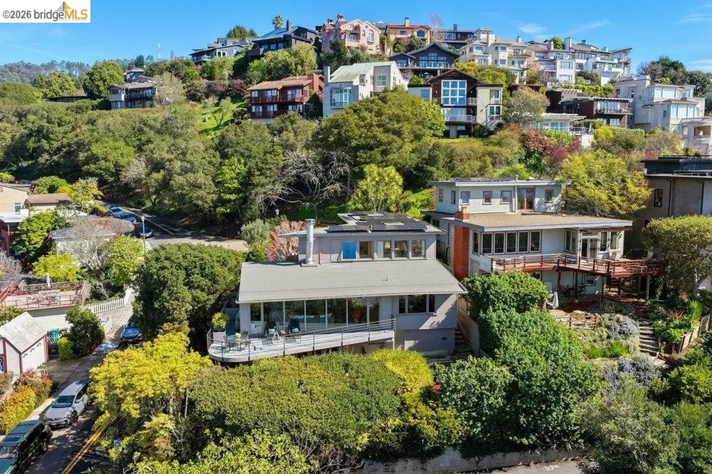 2 Gravatt Drive Berkeley CA 94705