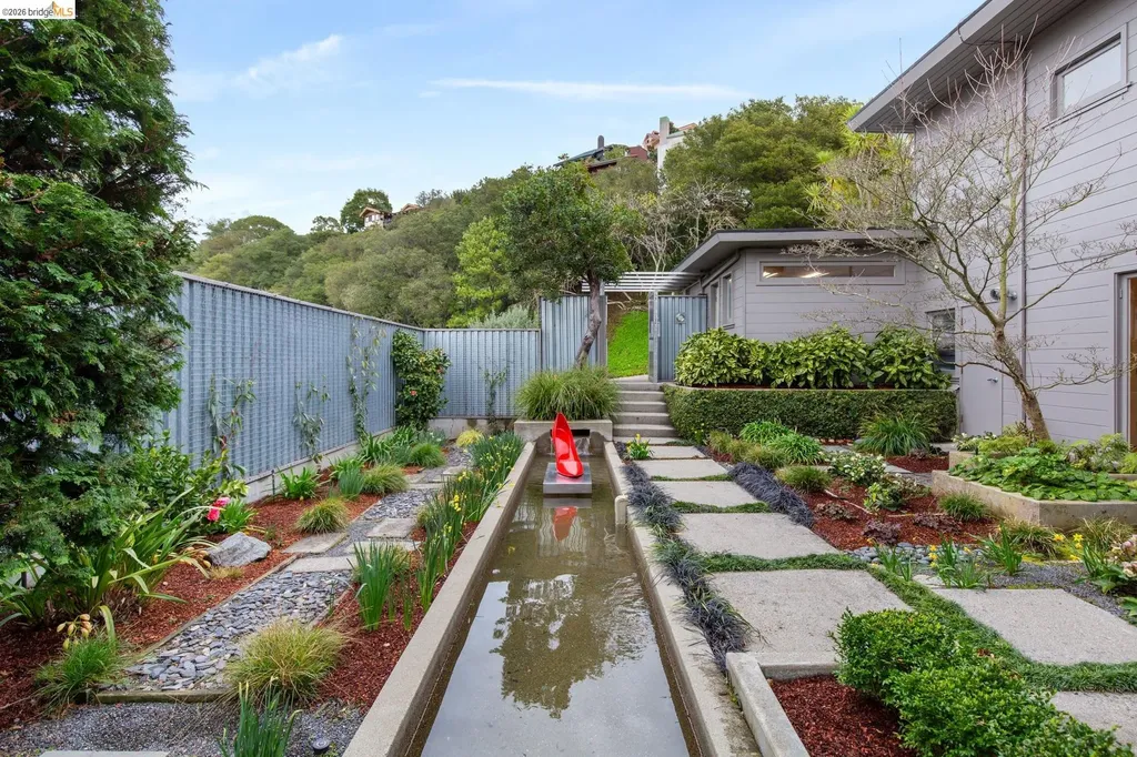 2 Gravatt Drive Berkeley CA 94705