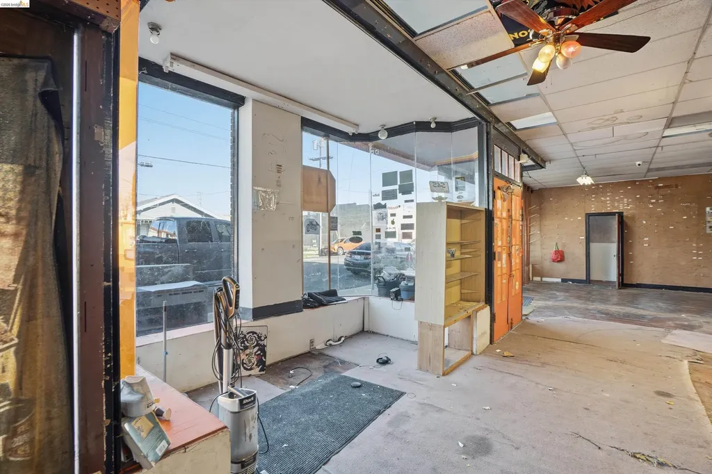 511 3rd Street Rodeo CA 94572