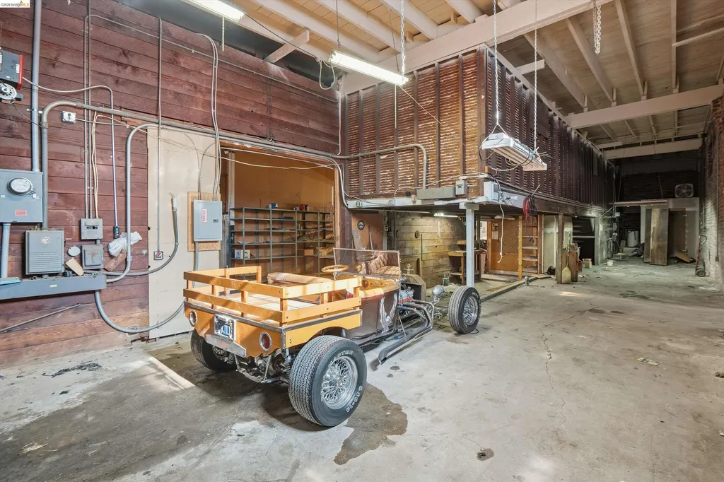 511 3rd Street Rodeo CA 94572