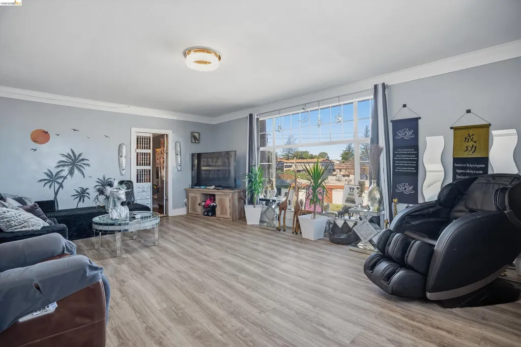 511 3rd Street Rodeo CA 94572