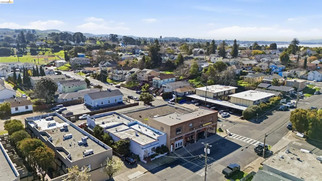 511 3rd Street Rodeo CA 94572