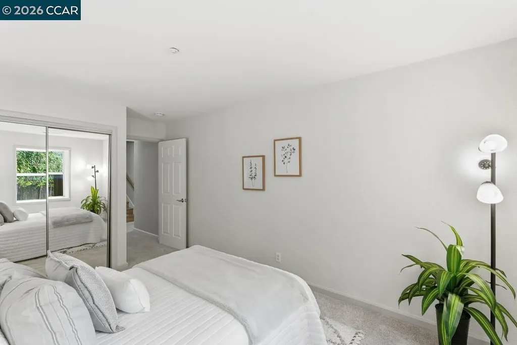 7075 Elverton Drive Oakland CA 94611