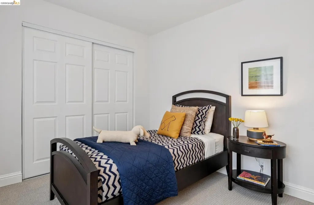 6785 Aitken Drive Oakland CA 94611