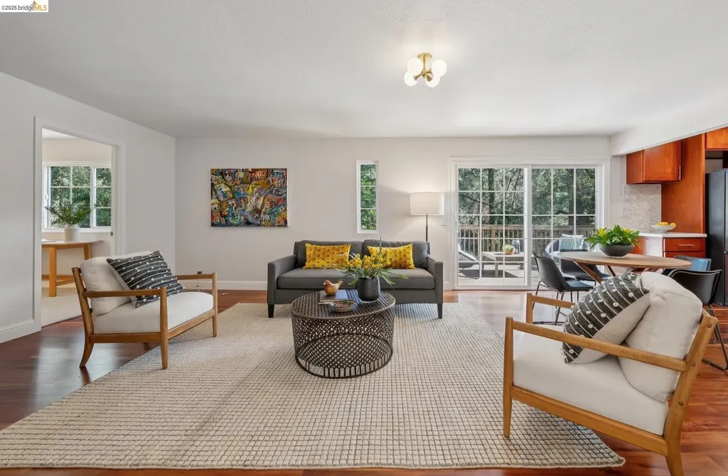 6785 Aitken Drive Oakland CA 94611
