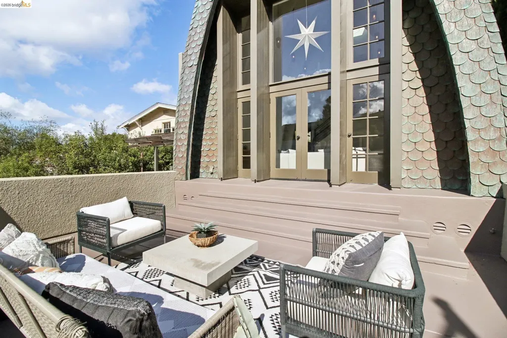 6356 Broadway Terrace Oakland CA 94618