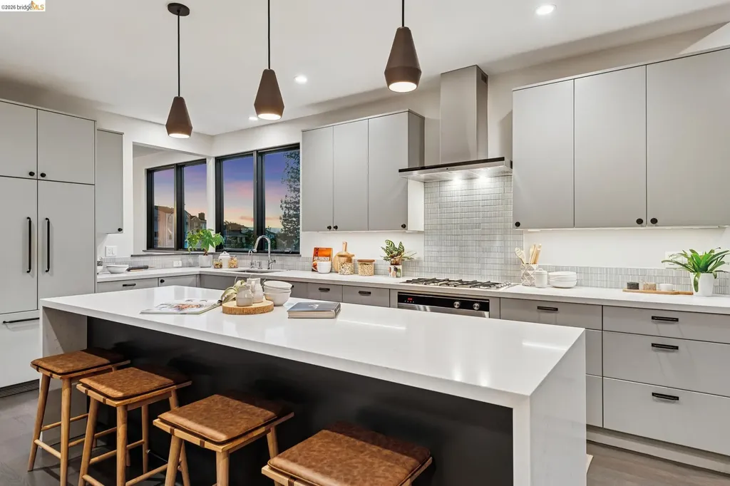 6356 Broadway Terrace Oakland CA 94618