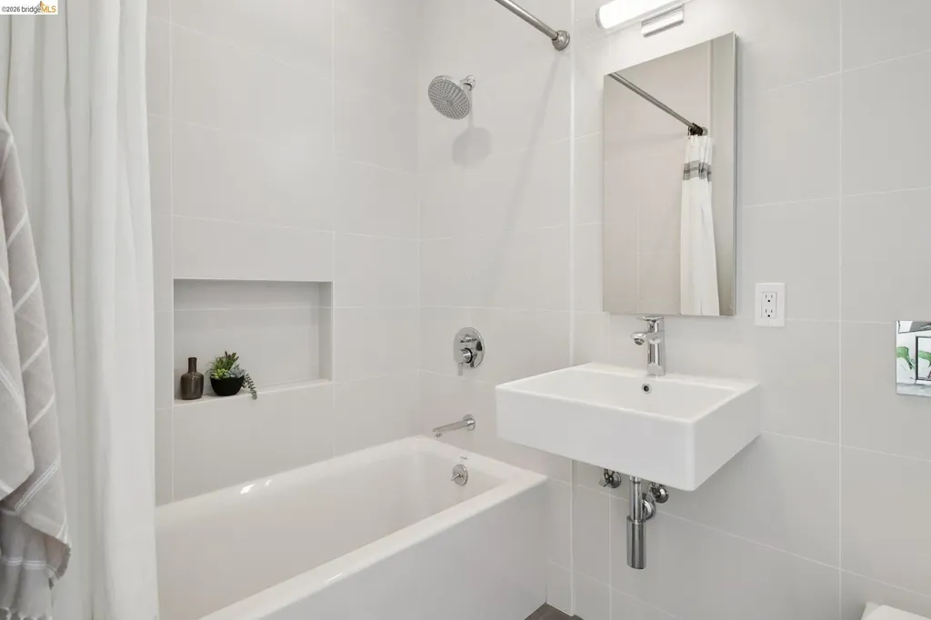 6356 Broadway Terrace Oakland CA 94618
