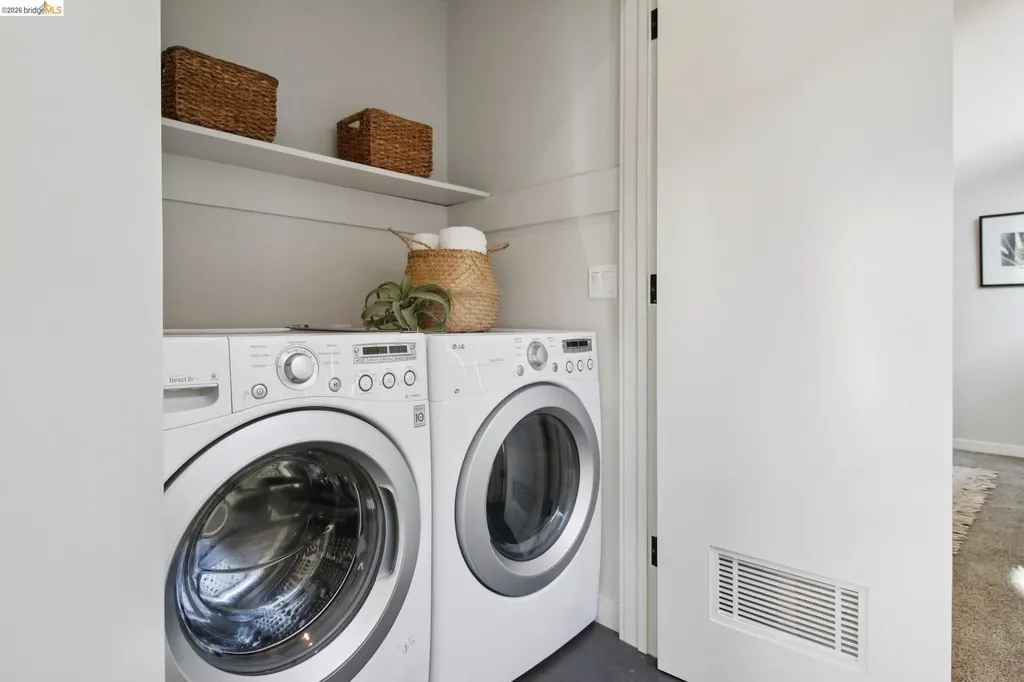 6356 Broadway Terrace Oakland CA 94618