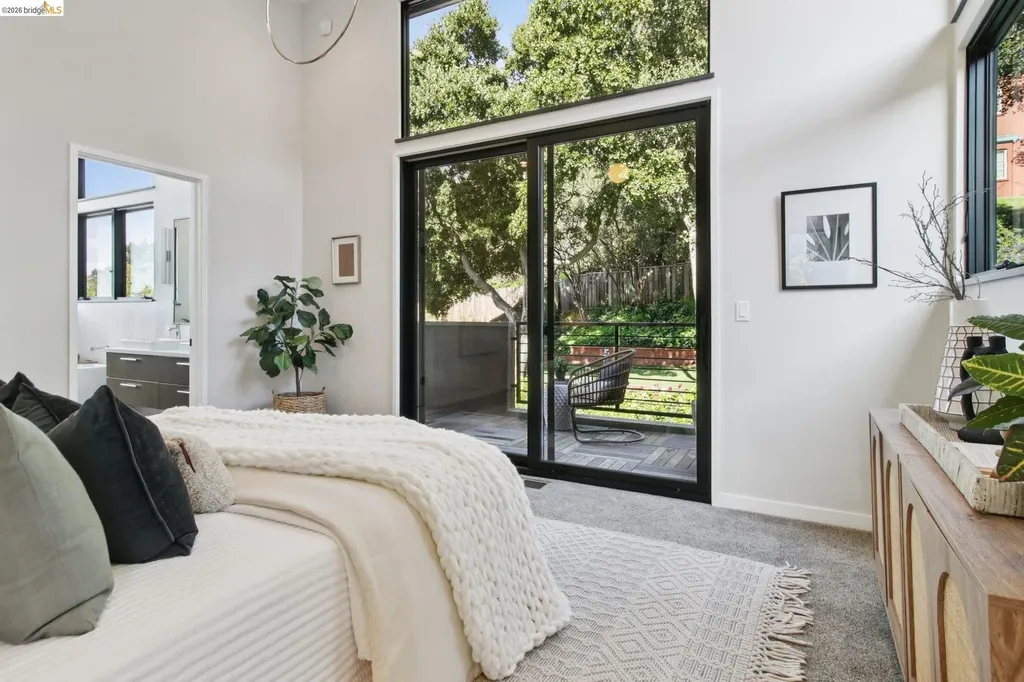 6356 Broadway Terrace Oakland CA 94618