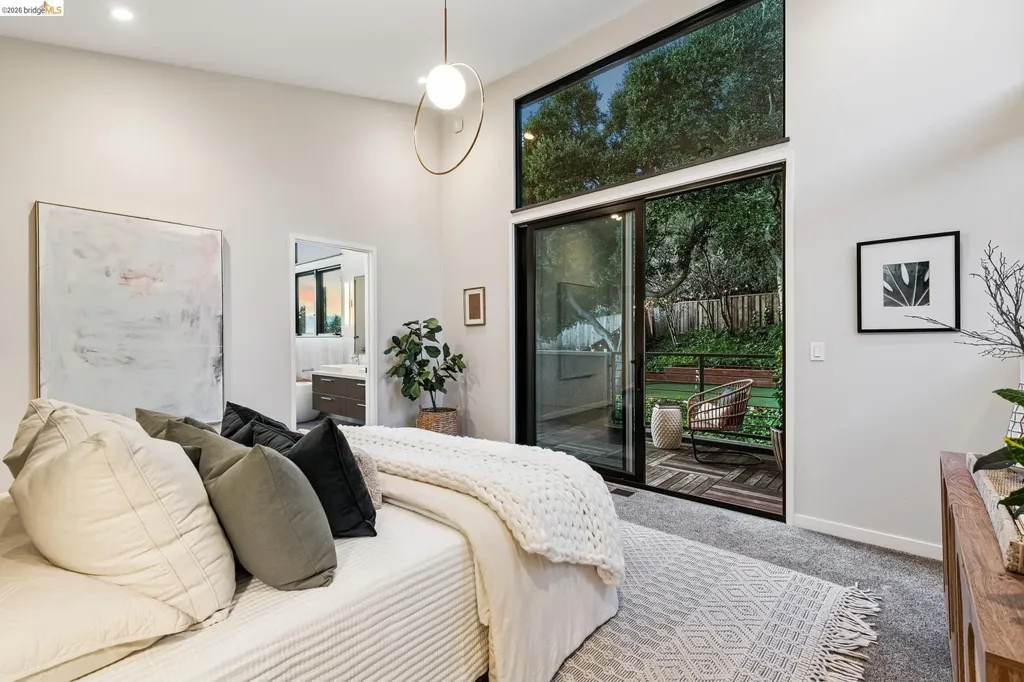 6356 Broadway Terrace Oakland CA 94618