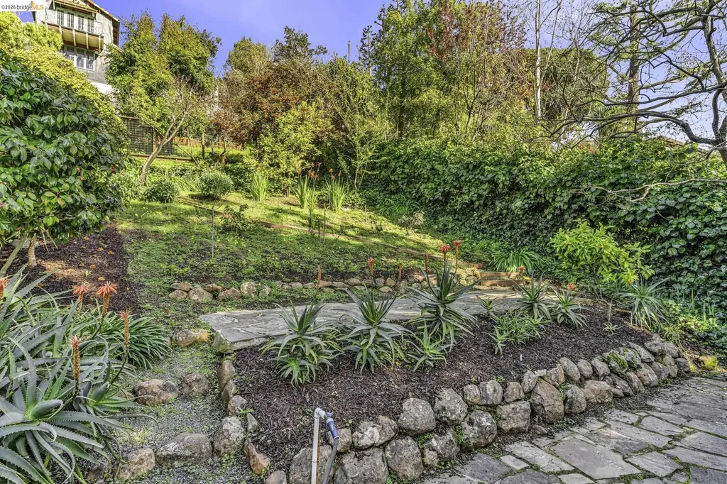 641 Alvarado Road Berkeley CA 94705