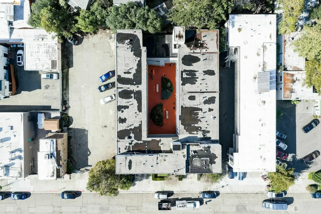 3525 Dimond Oakland CA 94602