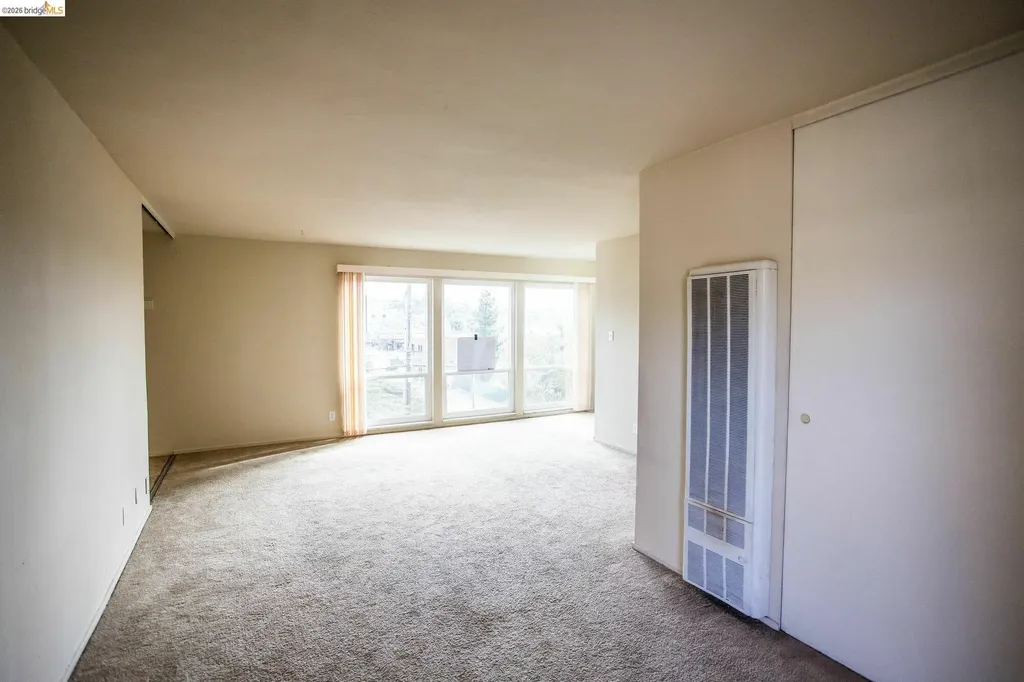 3525 Dimond Oakland CA 94602
