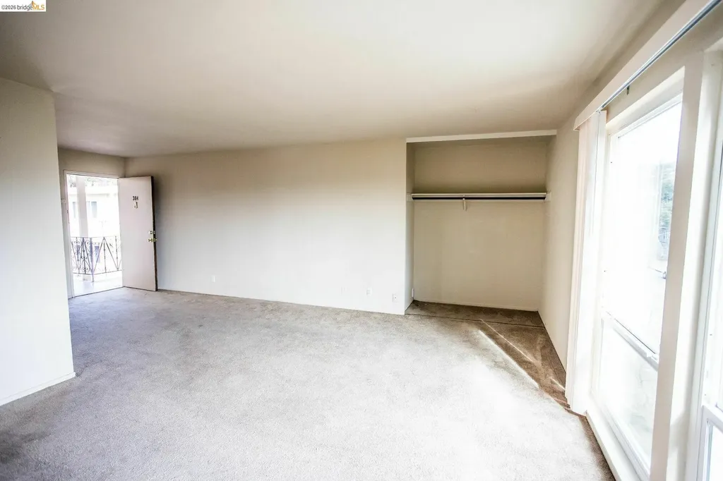 3525 Dimond Oakland CA 94602