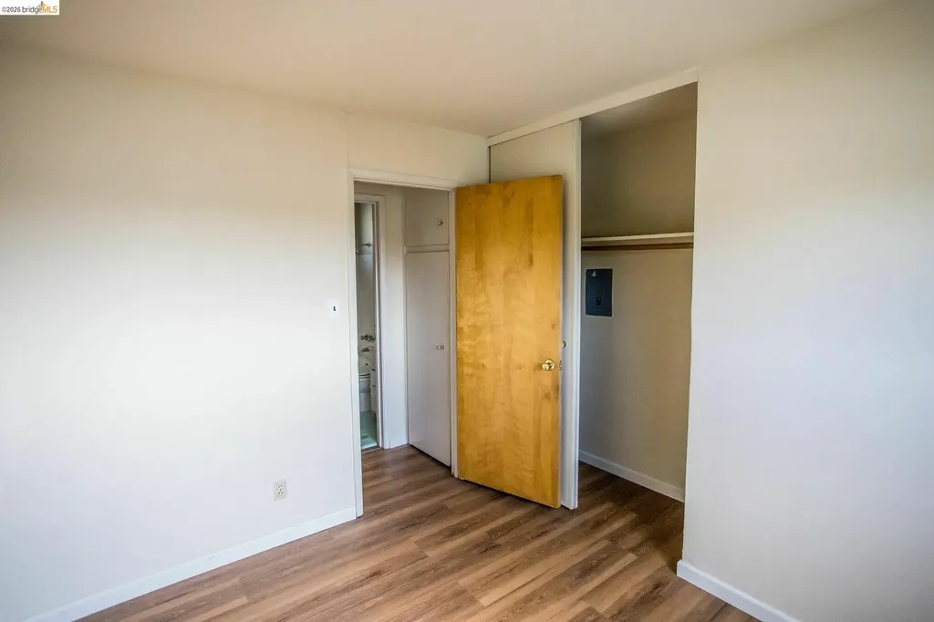 3525 Dimond Oakland CA 94602