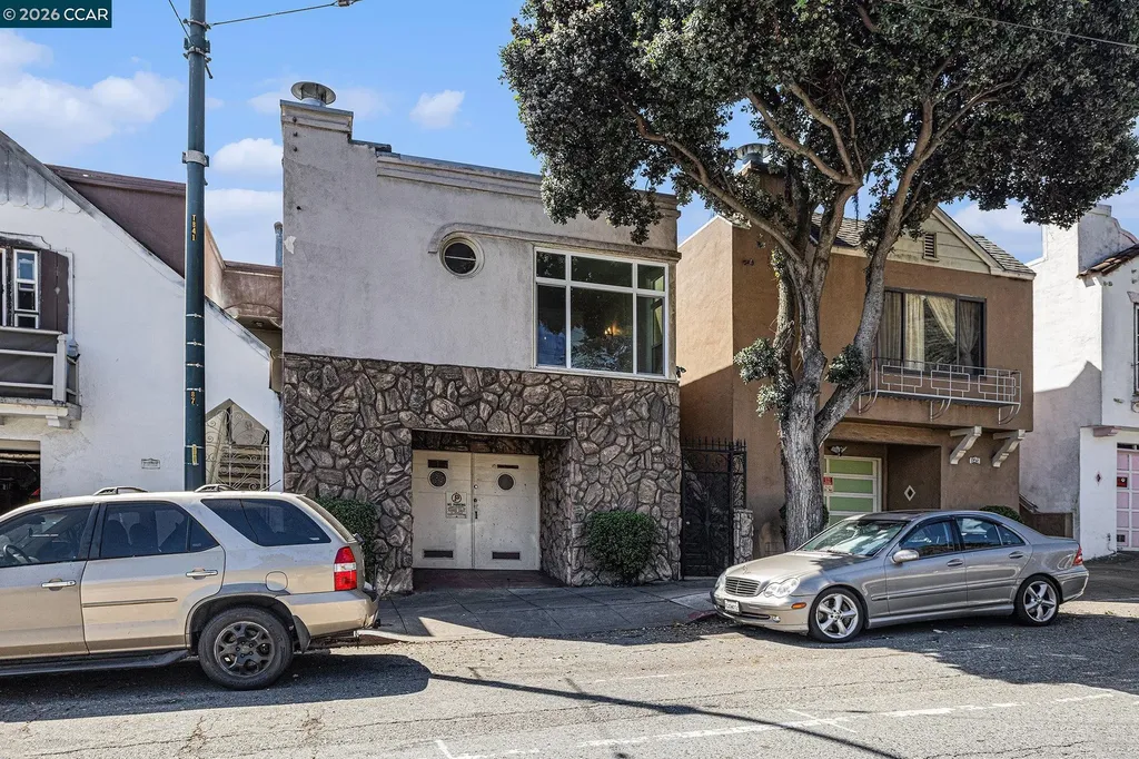 841 Ocean Avenue San Francisco CA 94112