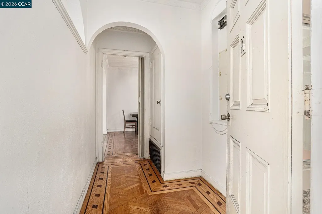 841 Ocean Avenue San Francisco CA 94112