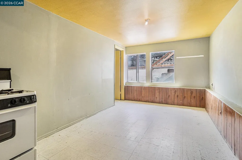 841 Ocean Avenue San Francisco CA 94112