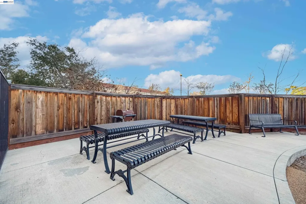 39861 Pelton Terrace Newark CA 94560
