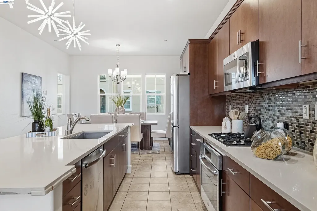 39861 Pelton Terrace Newark CA 94560