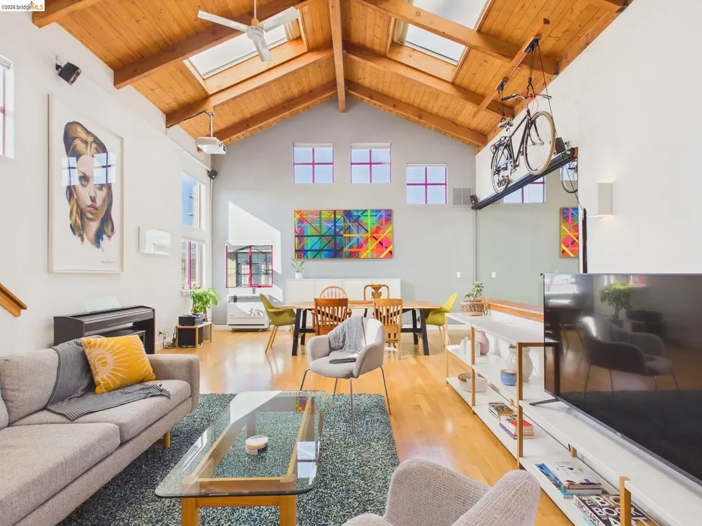 2932 Filbert Street Oakland CA 94608