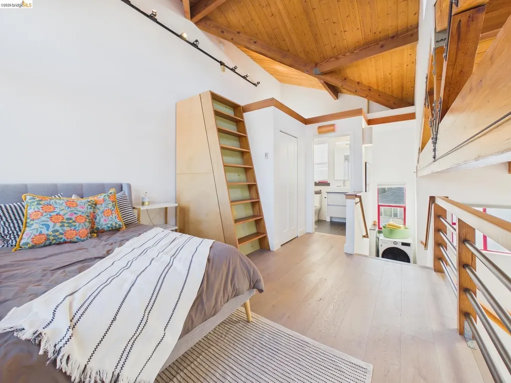 2932 Filbert Street Oakland CA 94608