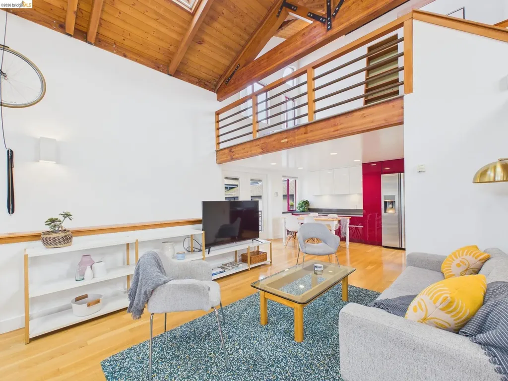 2932 Filbert Street Oakland CA 94608