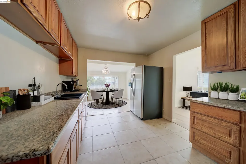 844 37th Street Richmond CA 94805