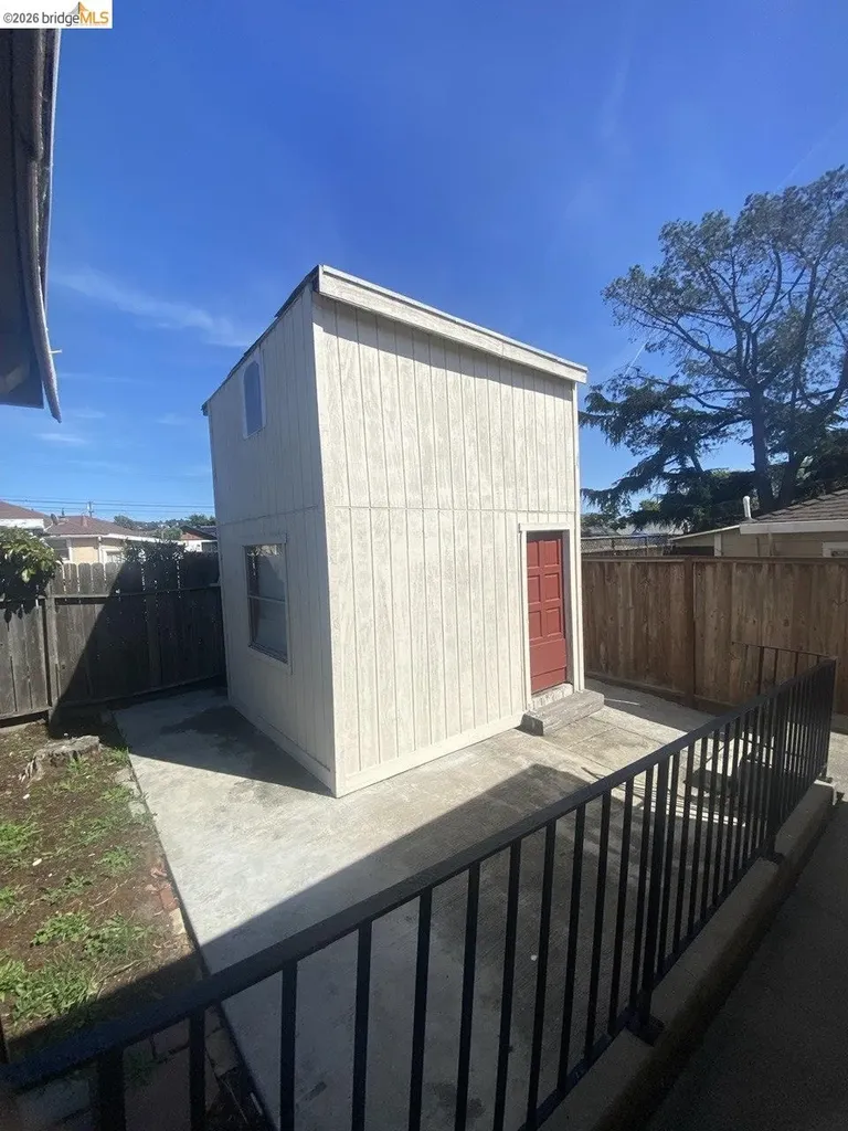 844 37th Street Richmond CA 94805