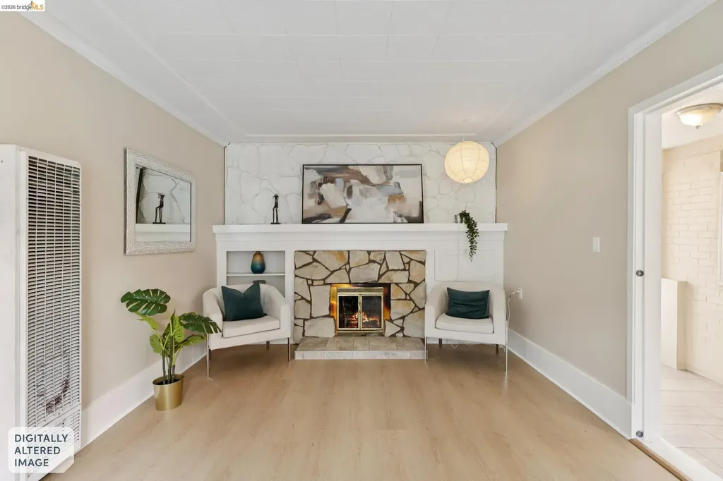 1983 38th Avenue Oakland CA 94601