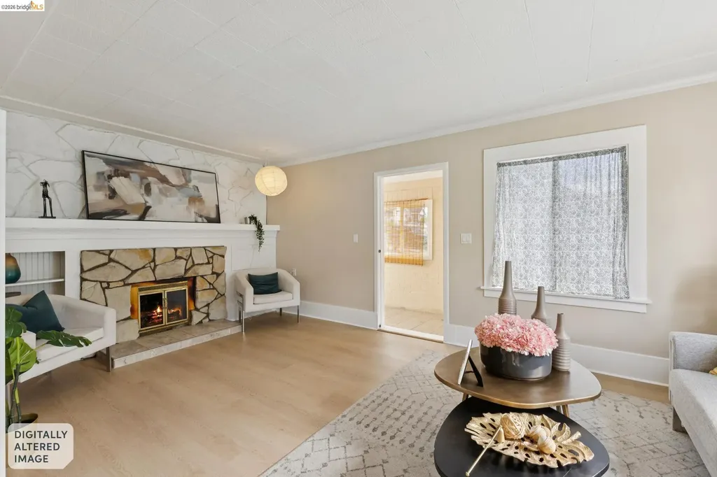 1983 38th Avenue Oakland CA 94601