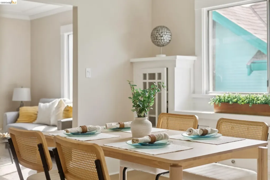 1983 38th Avenue Oakland CA 94601