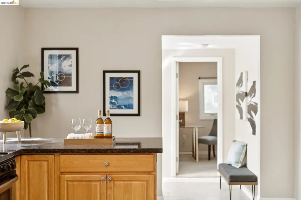 1983 38th Avenue Oakland CA 94601