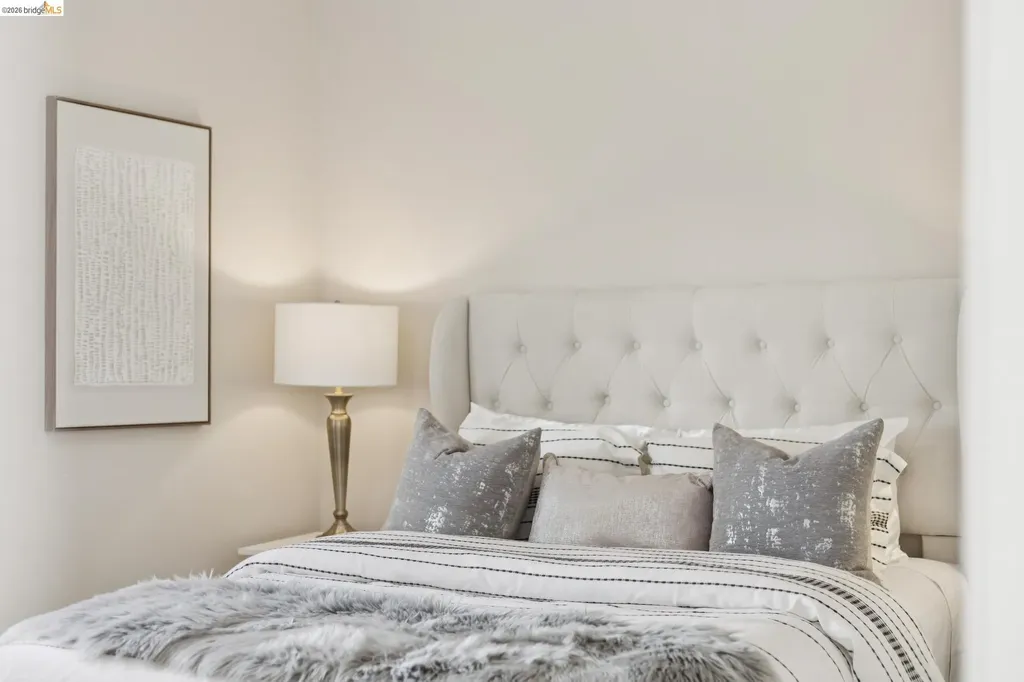 1983 38th Avenue Oakland CA 94601