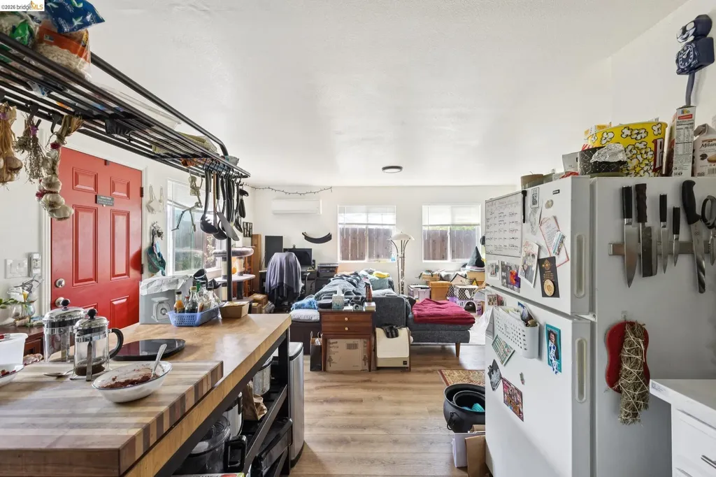 1983 38th Avenue Oakland CA 94601