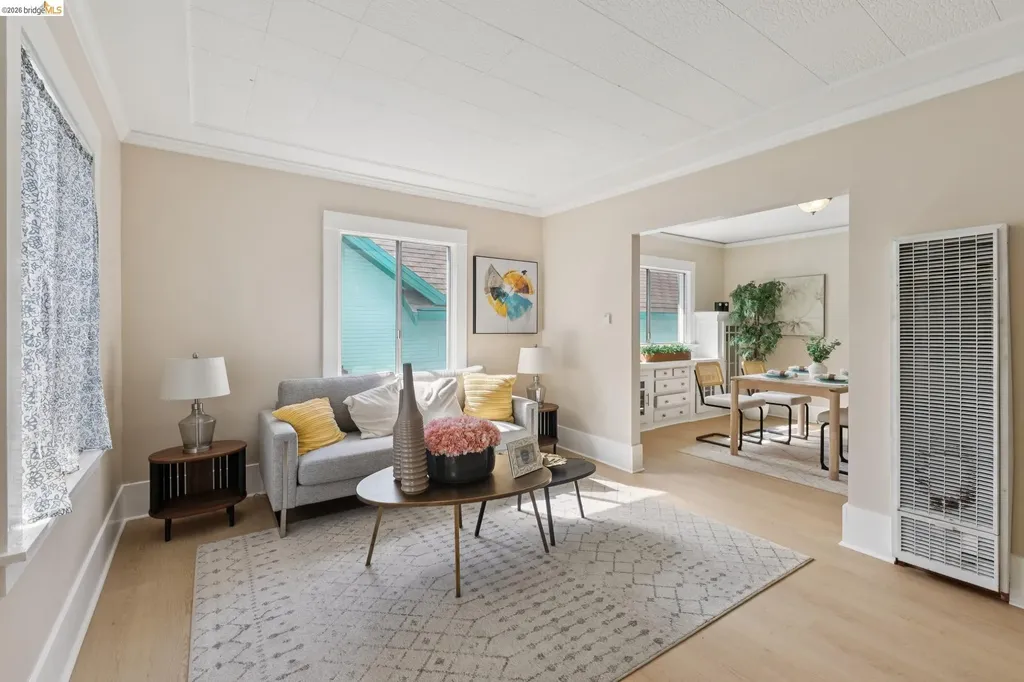 1983 38th Avenue Oakland CA 94601