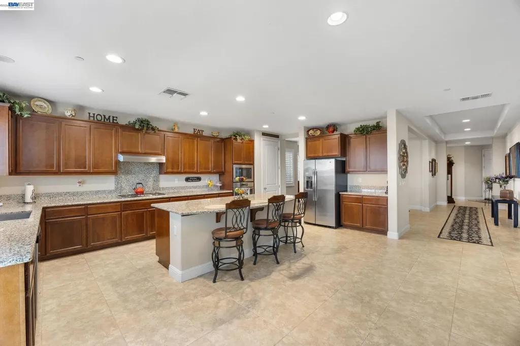 2233 Demartini Lane Brentwood CA 94513