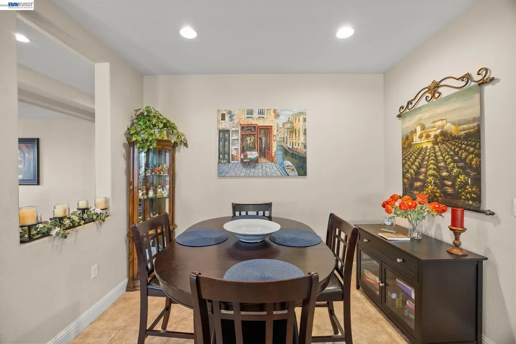 2233 Demartini Lane Brentwood CA 94513