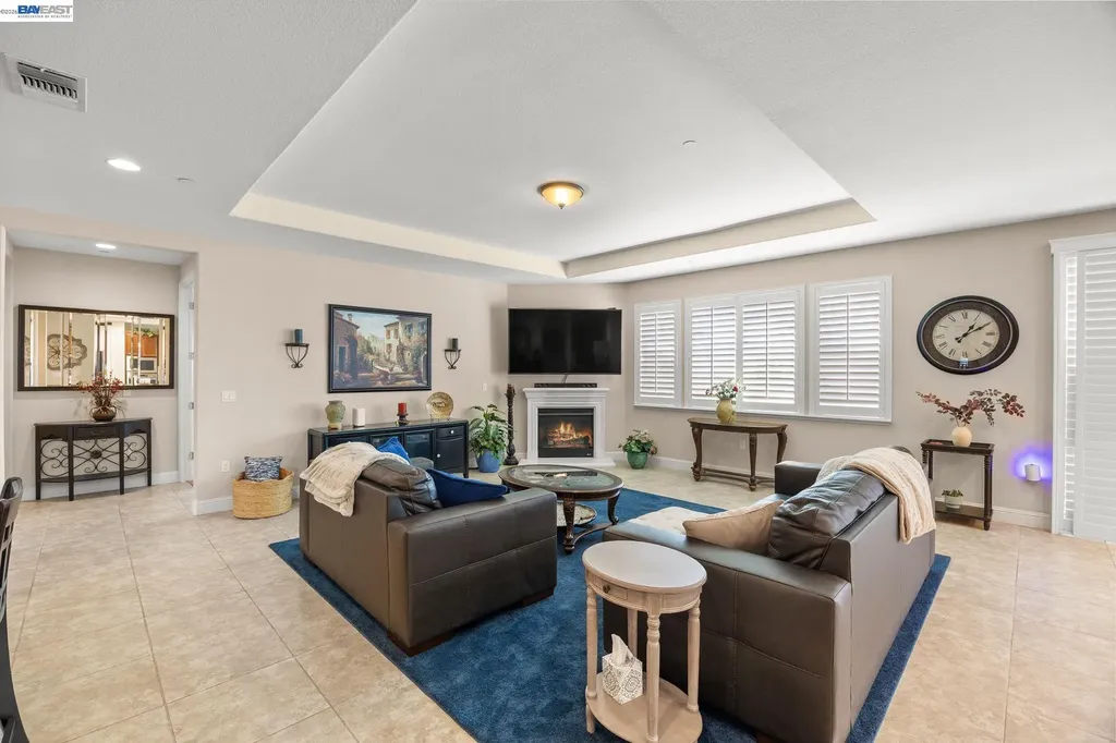 2233 Demartini Lane Brentwood CA 94513