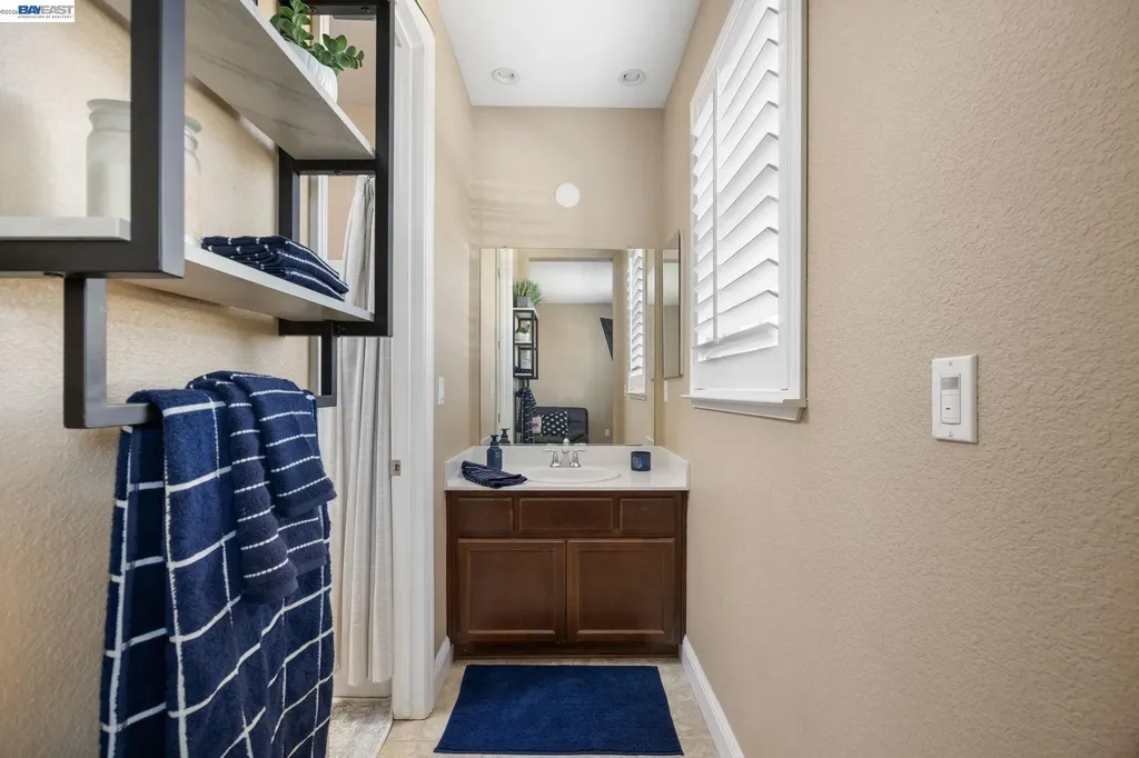 2233 Demartini Lane Brentwood CA 94513