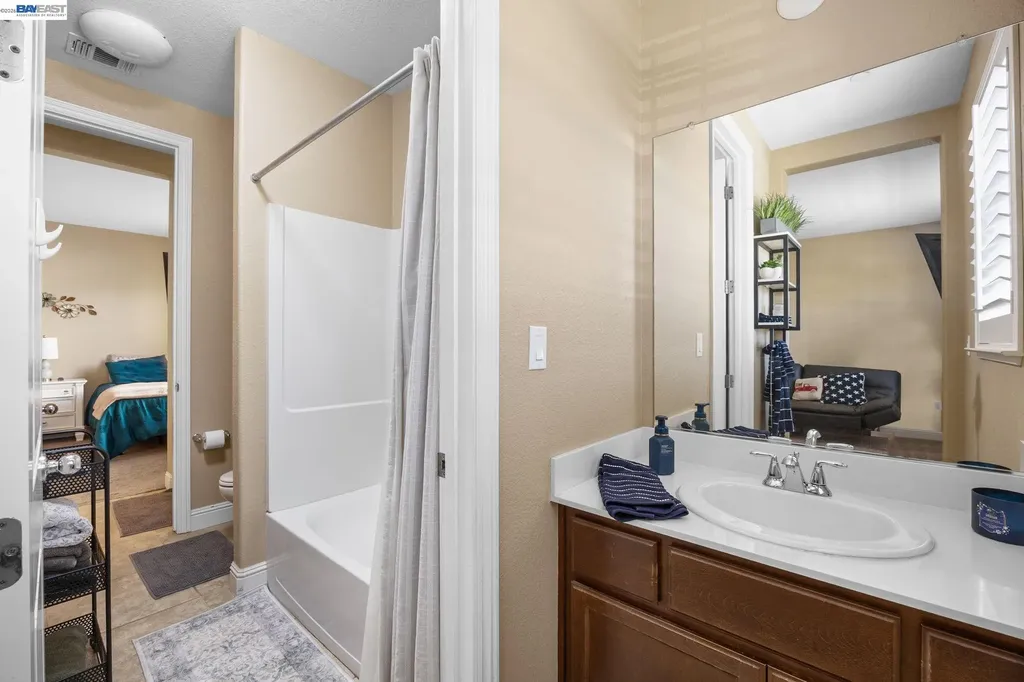 2233 Demartini Lane Brentwood CA 94513