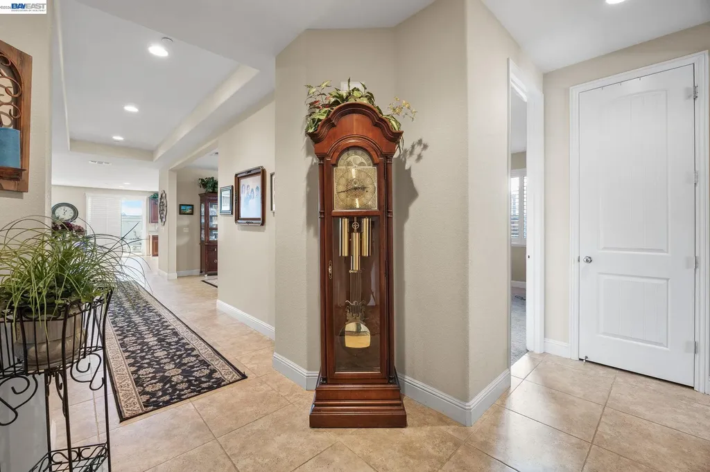 2233 Demartini Lane Brentwood CA 94513