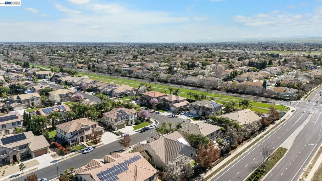2233 Demartini Lane Brentwood CA 94513