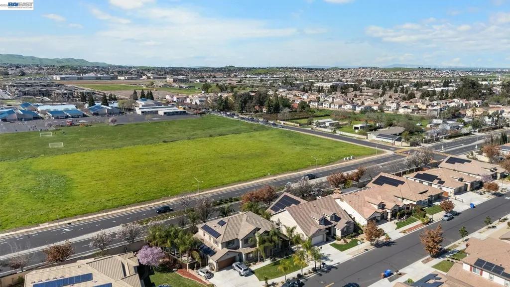 2233 Demartini Lane Brentwood CA 94513