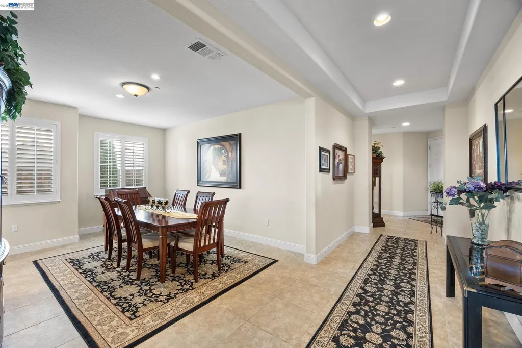 2233 Demartini Lane Brentwood CA 94513
