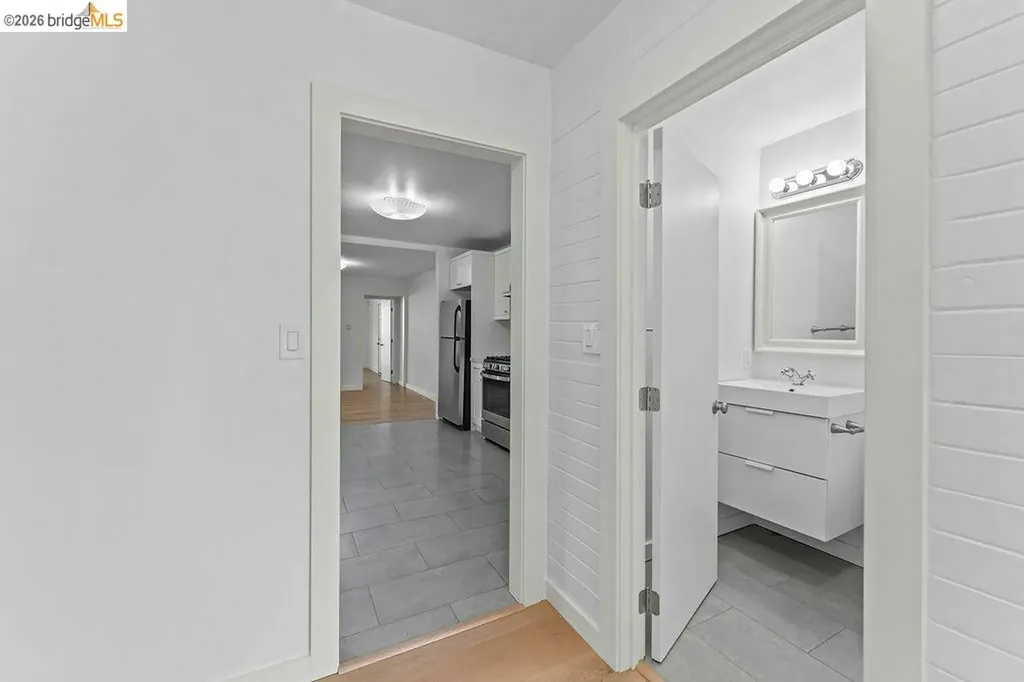 769 17th Street Oakland CA 94612