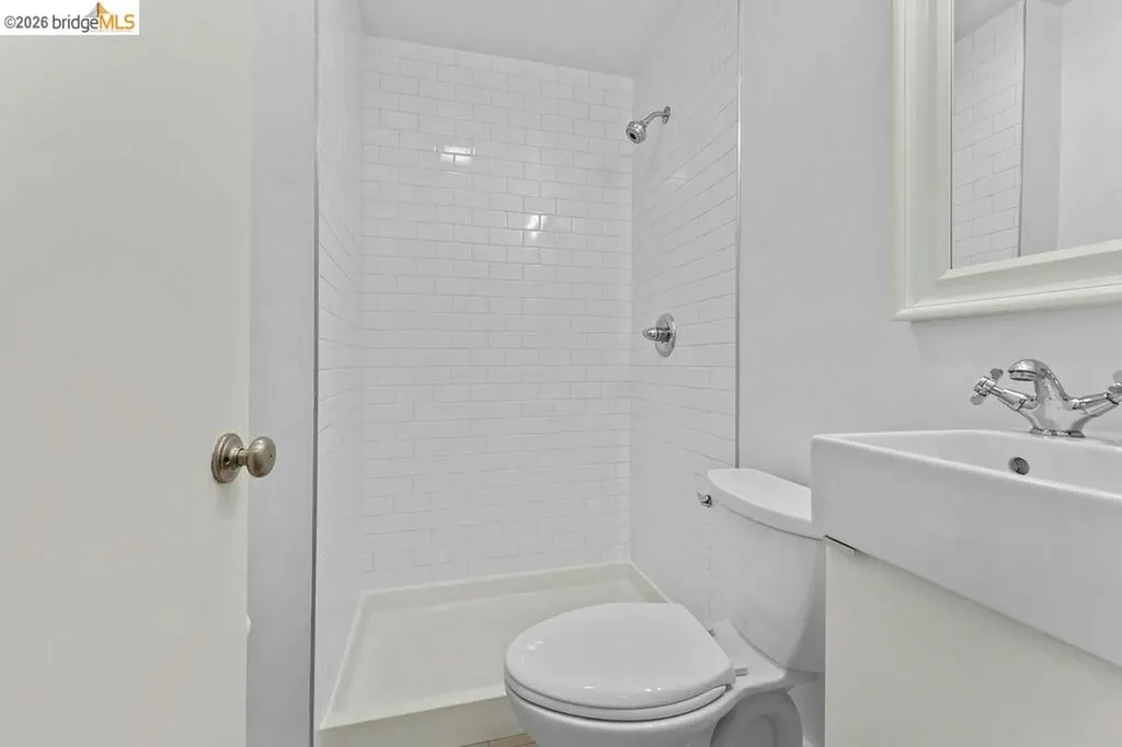 769 17th Street Oakland CA 94612
