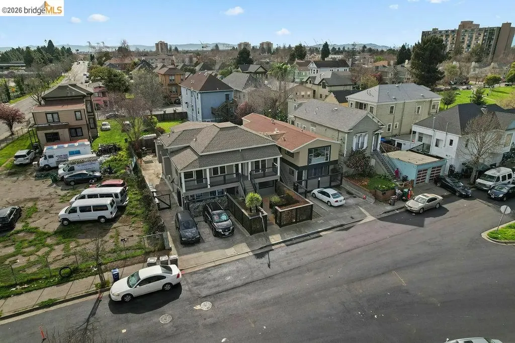 769 17th Street Oakland CA 94612